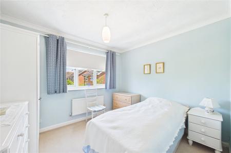3 bedroom Detached house for sale in Chatsworth Green, Hatch Warren