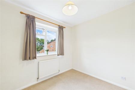 2 bedroom End of terrace house for sale in Sorrells Close, Chineham