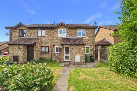 2 bedroom End of terrace house for sale in Sorrells Close, Chineham
