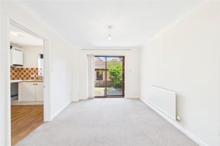 3 bedroom Terraced House to let in Stanbury Gate, Spencers Wood