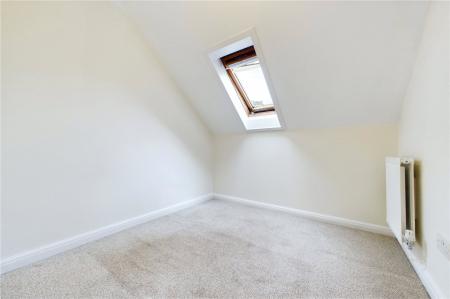 3 bedroom Terraced House to let in Stanbury Gate, Spencers Wood