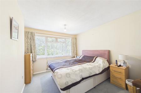 3 bedroom Terraced House for sale in Hereford Road, Basingstoke