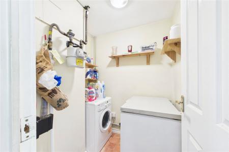 3 bedroom Terraced House for sale in Hereford Road, Basingstoke