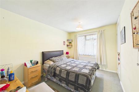 3 bedroom Terraced House for sale in Hereford Road, Basingstoke