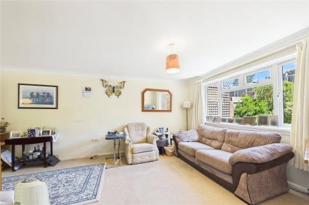3 bedroom Terraced House for sale in Hereford Road, Basingstoke