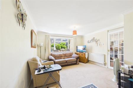 3 bedroom Terraced House for sale in Hereford Road, Basingstoke