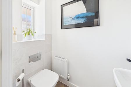 3 bedroom Semi-detached house for sale in Deanlands Farm Way, Sherfield-on-Loddon