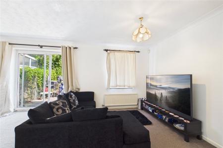 2 bedroom Terraced House to let in Falcon Fields, Tadley
