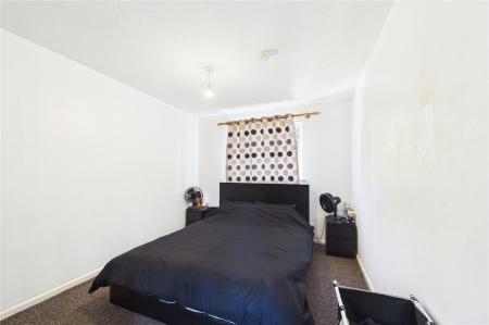 2 bedroom Terraced House to let in Falcon Fields, Tadley