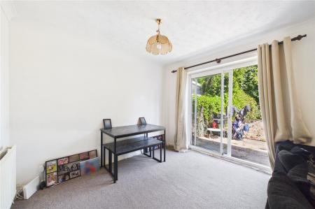 2 bedroom Terraced House to let in Falcon Fields, Tadley