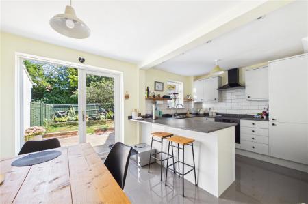 3 bedroom Semi-detached house for sale in Britten Road, Basingstoke