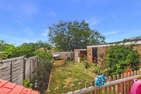 3 bedroom Semi-detached house for sale in Handel Close, Basingstoke
