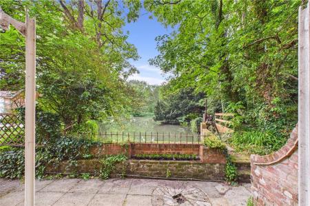 2 bedroom Detached house to let in The Mill Cottage, Bramley