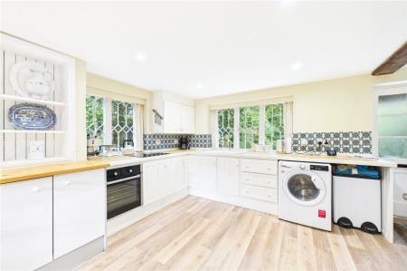 2 bedroom Detached house to let in The Mill Cottage, Bramley