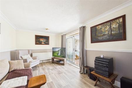 3 bedroom Terraced House for sale in Pershore Road, Basingstoke