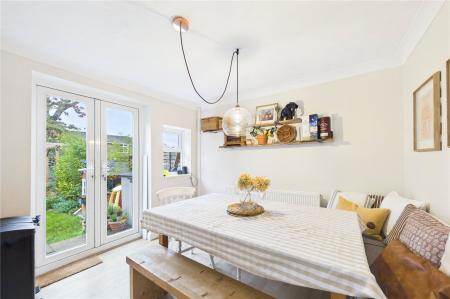 3 bedroom Terraced House for sale in Normanton Road, Basingstoke