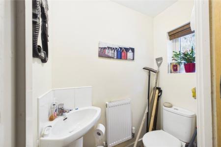 2 bedroom Terraced House for sale in Skippetts Gardens, Basingstoke