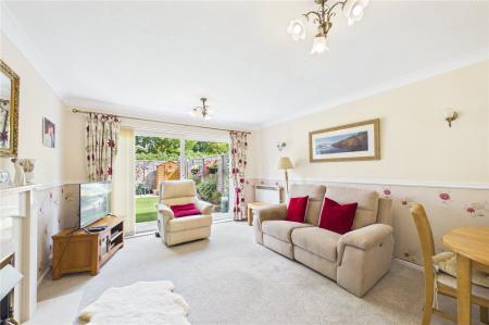 2 bedroom Terraced House for sale in Arundel Gardens, Basingstoke