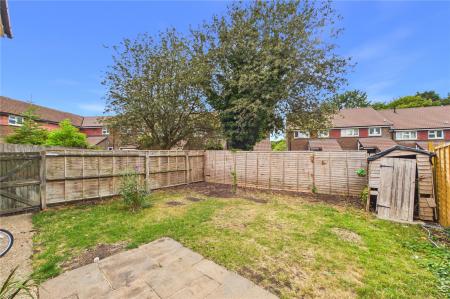 3 bedroom End of terrace house for sale in Dankworth Road, Basingstoke
