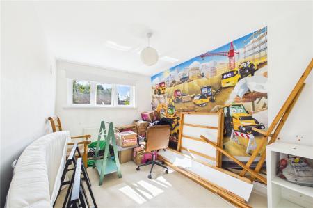 3 bedroom End of terrace house for sale in Dankworth Road, Basingstoke