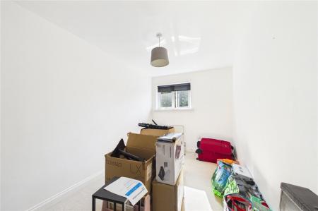 3 bedroom End of terrace house for sale in Dankworth Road, Basingstoke