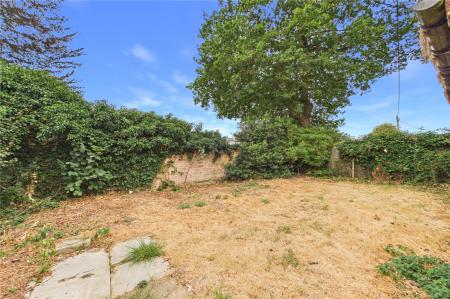 2 bedroom End of terrace house for sale in Crawts Road, Overton