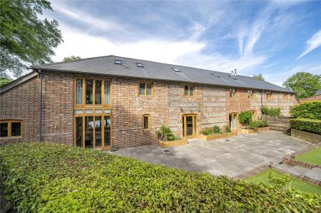 6 bedroom Semi-detached house for sale in Farleigh Lane, Dummer