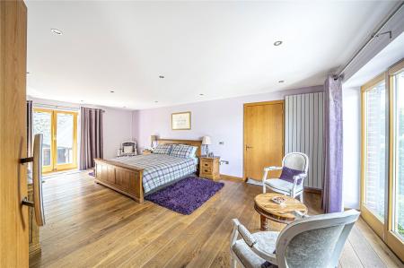 6 bedroom Semi-detached house for sale in Farleigh Lane, Dummer