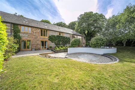 6 bedroom Semi-detached house for sale in Farleigh Lane, Dummer