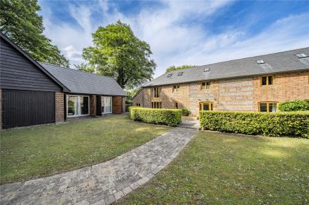 6 bedroom Semi-detached house for sale in Farleigh Lane, Dummer