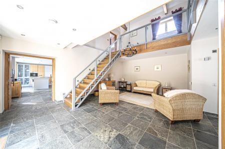 6 bedroom Semi-detached house for sale in Farleigh Lane, Dummer