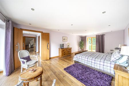 6 bedroom Semi-detached house for sale in Farleigh Lane, Dummer