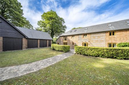 6 bedroom Semi-detached house for sale in Farleigh Lane, Dummer