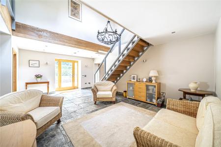 6 bedroom Semi-detached house for sale in Farleigh Lane, Dummer