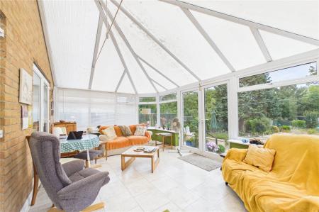 3 bedroom Detached house for sale in Roman Road, Basingstoke