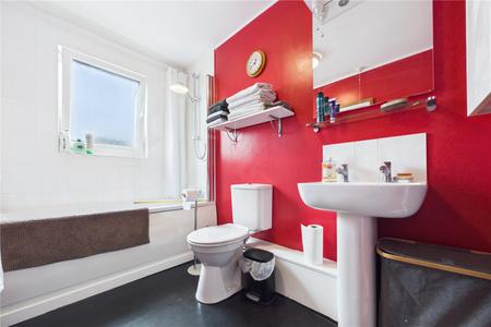 3 bedroom Detached house for sale in Roman Road, Basingstoke