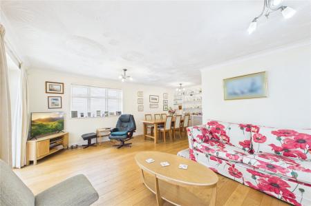 3 bedroom Detached house for sale in Roman Road, Basingstoke