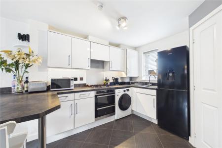 2 bedroom End of terrace house for sale in St. Cross Road, Basingstoke