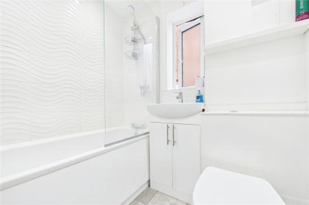 2 bedroom End of terrace house for sale in St. Cross Road, Basingstoke