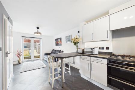 2 bedroom End of terrace house for sale in St. Cross Road, Basingstoke