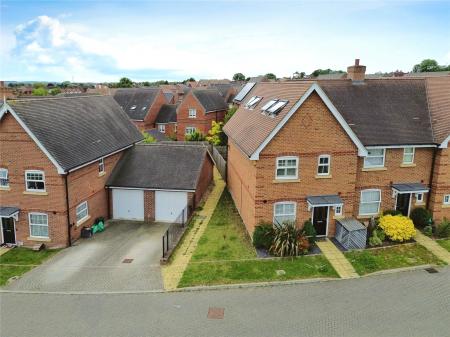 Whitethorn, Shinfield