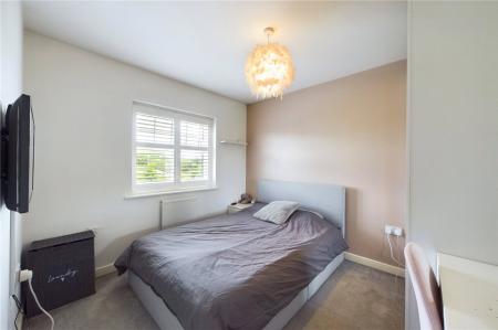 5 bedroom End of terrace house to let in Whitethorn, Shinfield