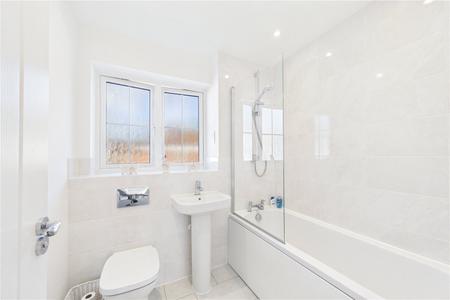 3 bedroom Detached house for sale in Blacklands Farm Way, Sherfield-on-Loddon