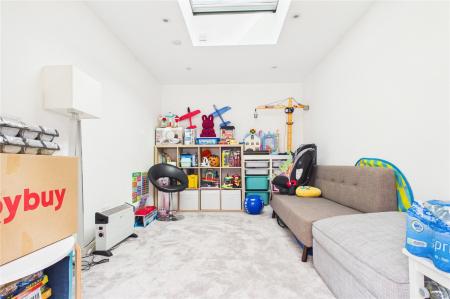 4 bedroom Detached house for sale in Mallory Road, Basingstoke