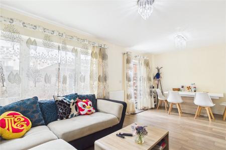 4 bedroom Detached house for sale in Mallory Road, Basingstoke