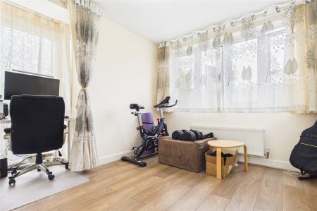 4 bedroom Detached house for sale in Mallory Road, Basingstoke