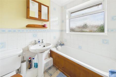 3 bedroom Semi-detached house for sale in Loggon Road, Basingstoke