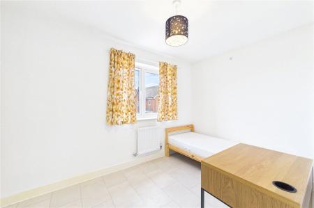 4 bedroom Detached house to let in Sela Drive, Shinfield