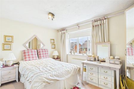 3 bedroom End of terrace house for sale in Arcadia Close, Beggarwood
