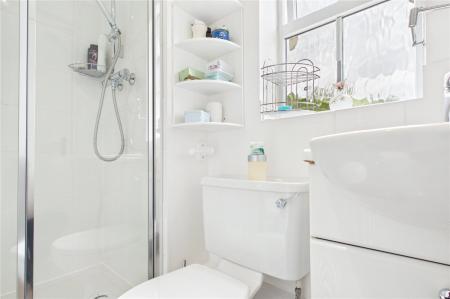 3 bedroom End of terrace house for sale in Arcadia Close, Beggarwood